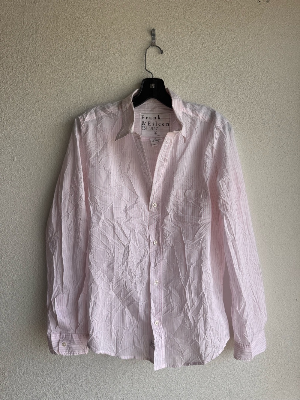 Frank & Eileen light pink stripe long-sleeve button-down Barry Crinkle Shirt L